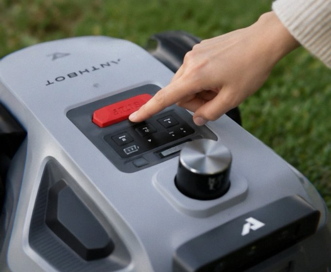 ANTHBOT M5 LIDAR robotic lawn mower