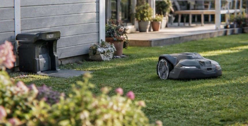 Husqvarna 410iQ wire-free robot lawn mower