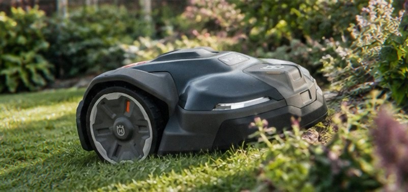 Husqvarna 410iQ wire-free robot lawn mower